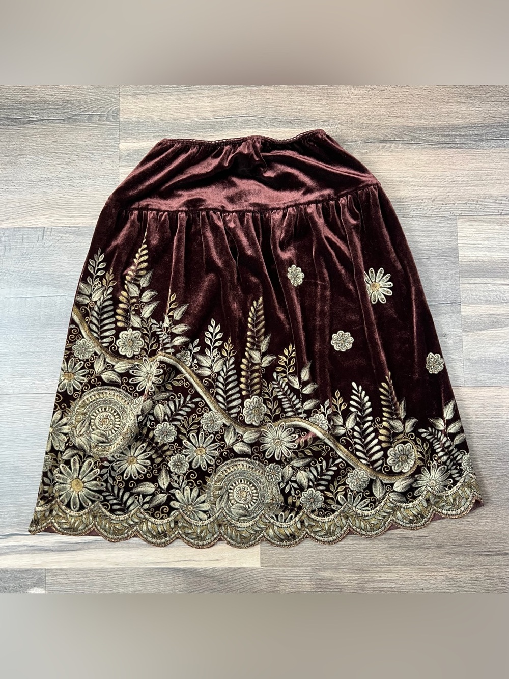 Vintage Amy's Closet Girls Brown Velour Scallop Hem Beaded Floral Skirt Sz. M